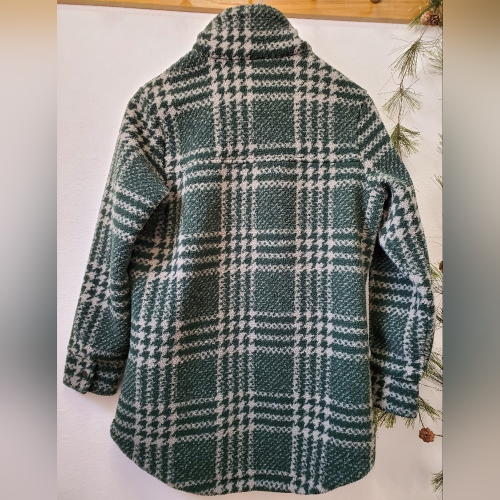Aventura Helena Fleece Plaid Shacket Jacket - Green - Picture 3 of 14